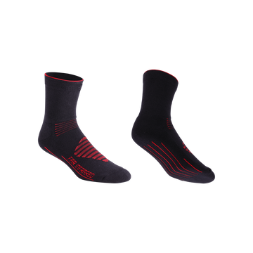 BBB Cycling kerékpáros téli zokni BSO-16 FIRFeet, extrém hidegben, FAR Infrared anyagból, fekete/piros L (44-47)